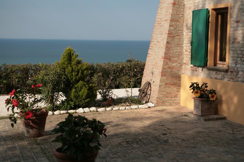 Ristorante Country House Isolabelgatto Villa ฟาโน ภายนอก รูปภาพ