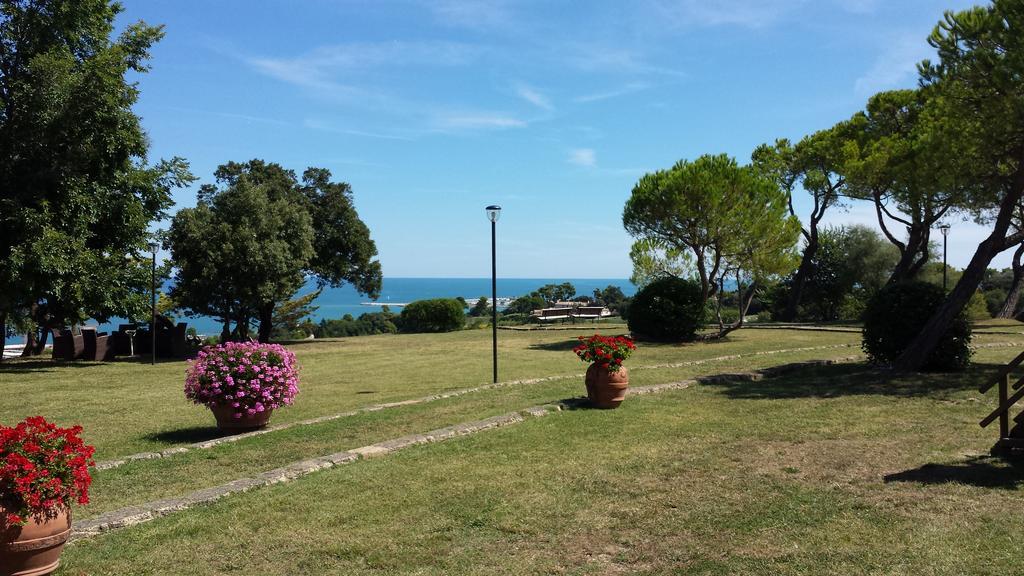 Ristorante Country House Isolabelgatto Villa ฟาโน ภายนอก รูปภาพ